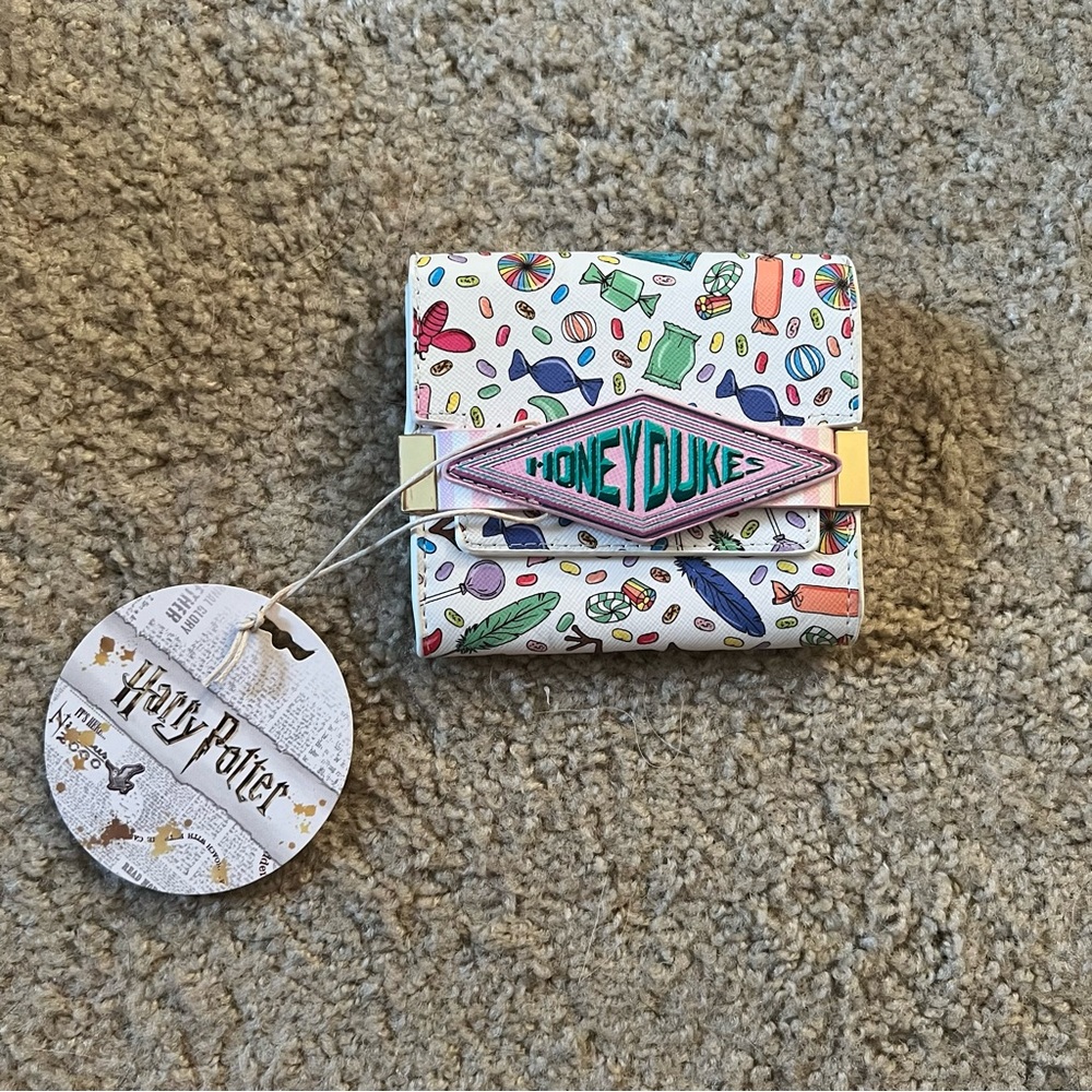 Loungefly Harry Potter Honeydukes Wallet
